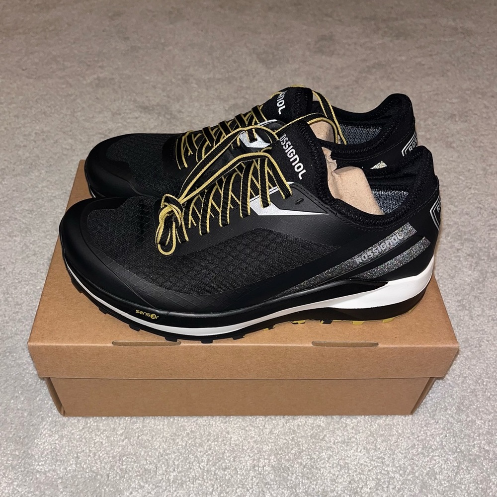 BRAND NEW Rossignol SKPR WR Black Sneaker